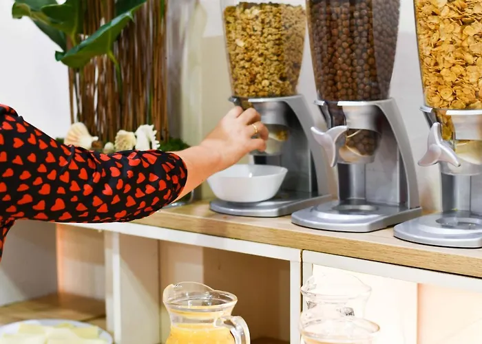 塞尔塔酒店 2* 比戈